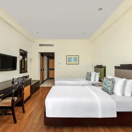 Vivanta Ernakulam, Marine Drive Kochi Exterior photo