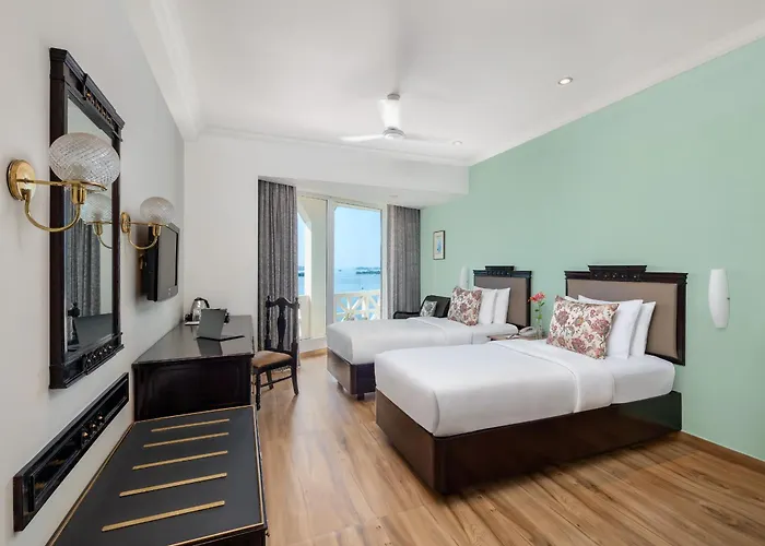 The Gateway Hotel Marine Drive, Ernakulam