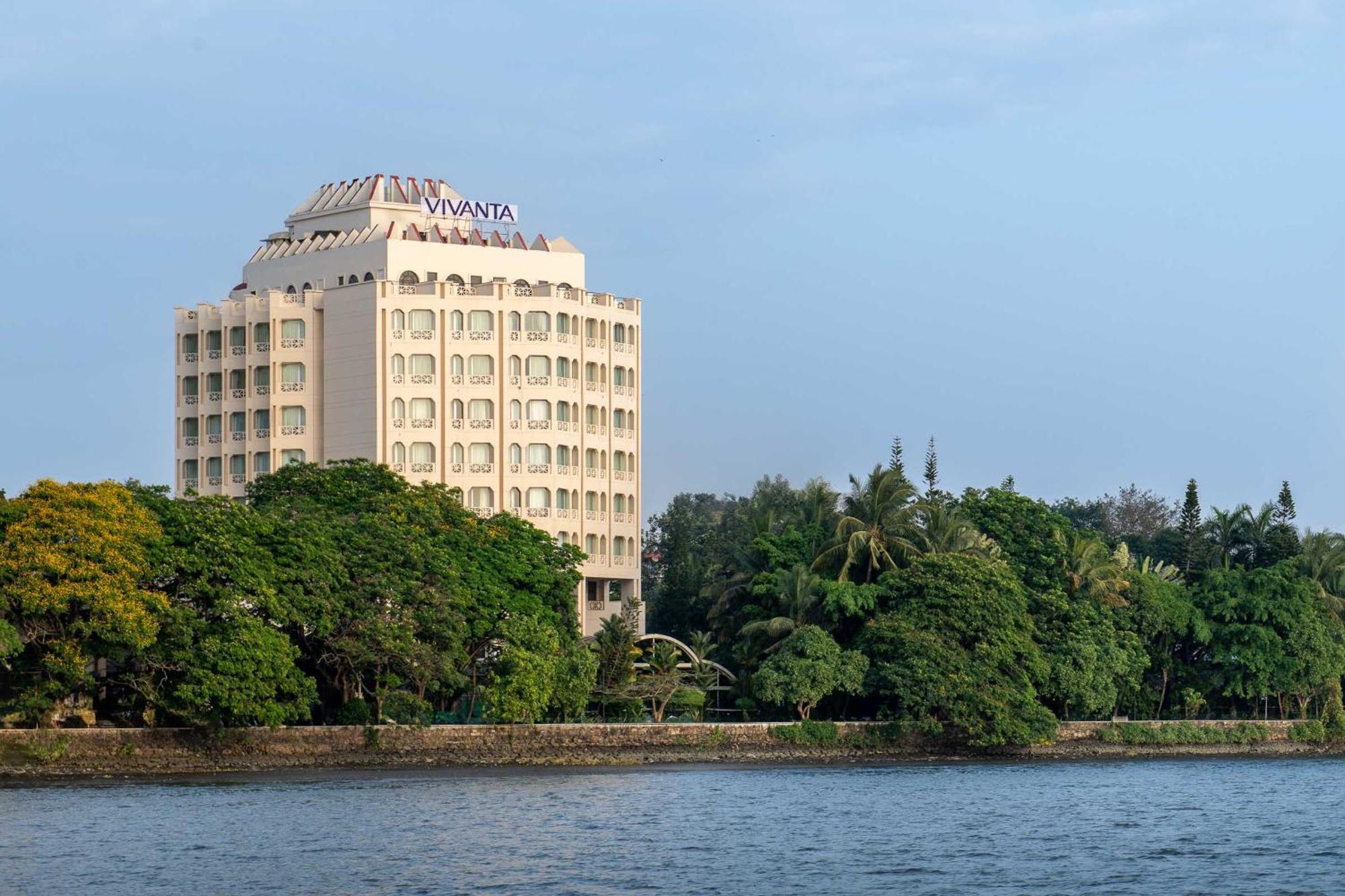 Vivanta Ernakulam, Marine Drive Hotel 5*
